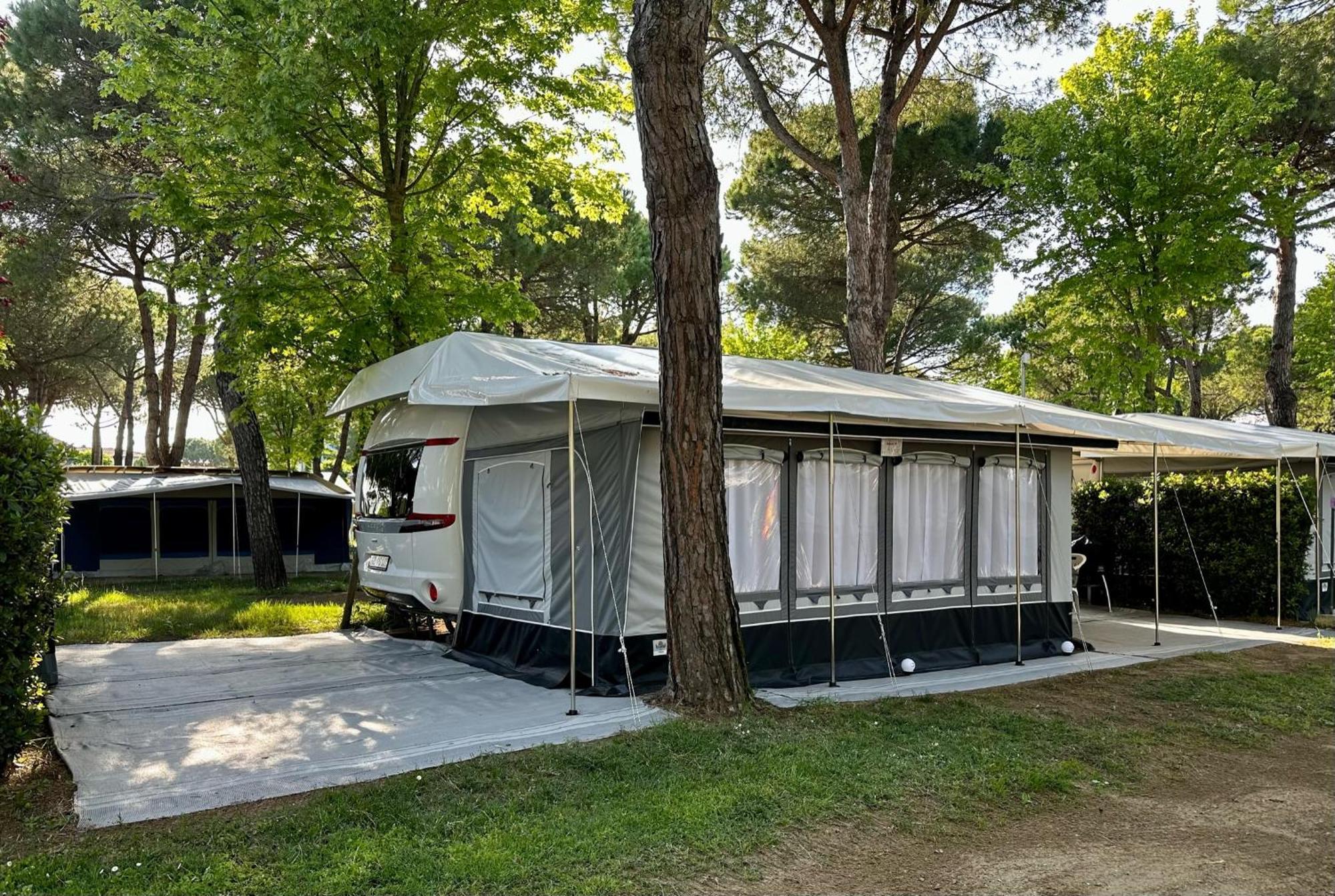 Ps-Caravaning Auf Union Lido - Wohnwagenvermietung Hotell Cavallino-Treporti Exteriör bild